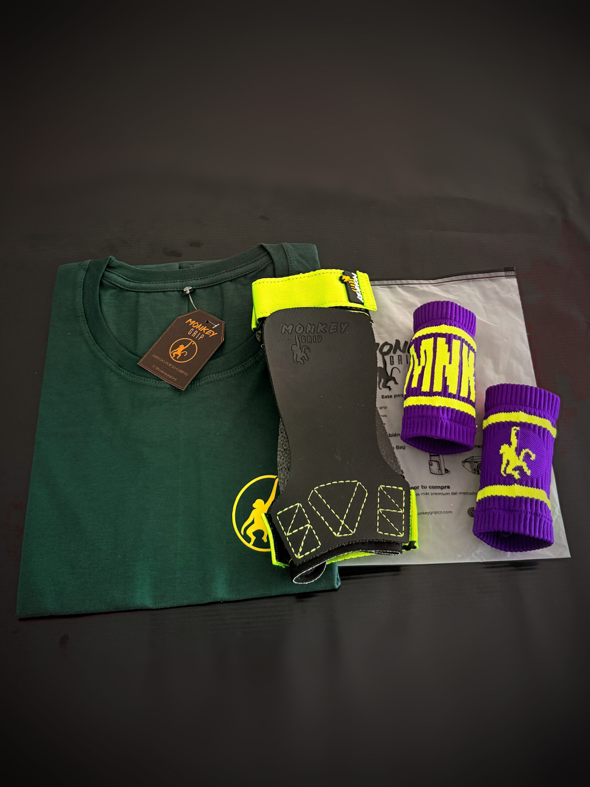 Combo: Calleras + Muñequera + Remera - Imagen 12